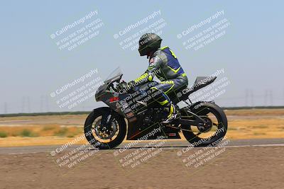 media/Aug-11-2023-CRA (Fri) [[7d2b09f7fc]]/D Group/Session 3 (Wheelie Bump)/